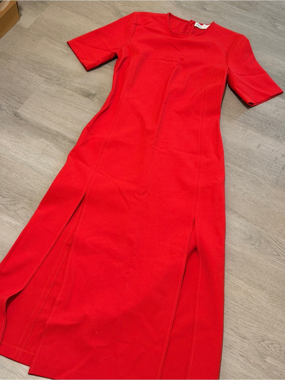 Zara Bold Red Short-Sleeve Midi Dress with Front Slits